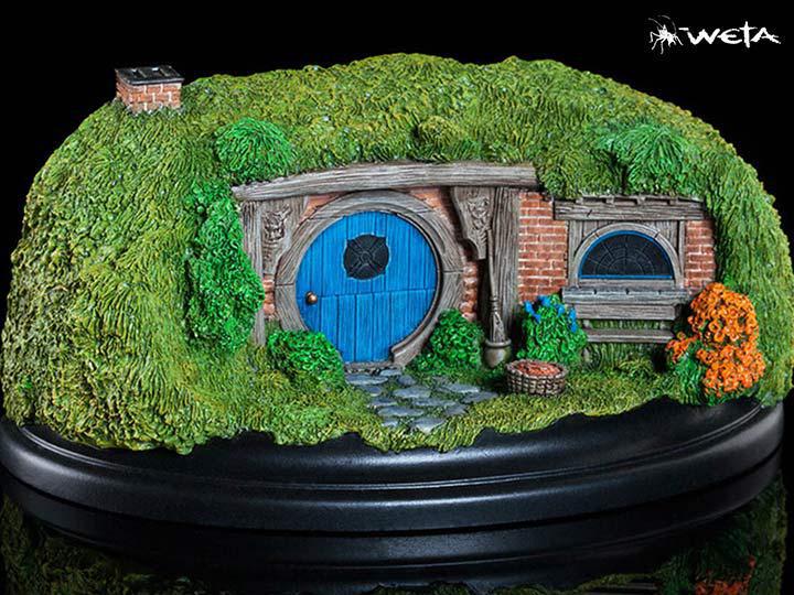 Hobbit Hole 26 Gandalf Cutting